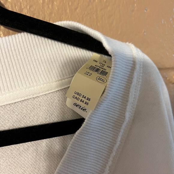 NWT aerie crewneck - Picture 4 of 5